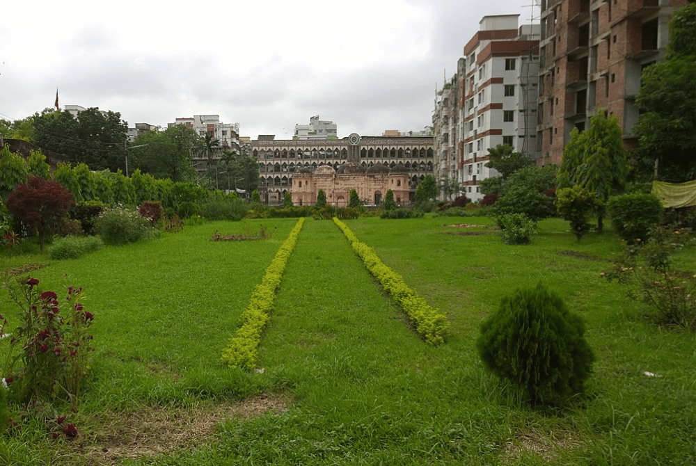 Seven Dome Mosque East side 